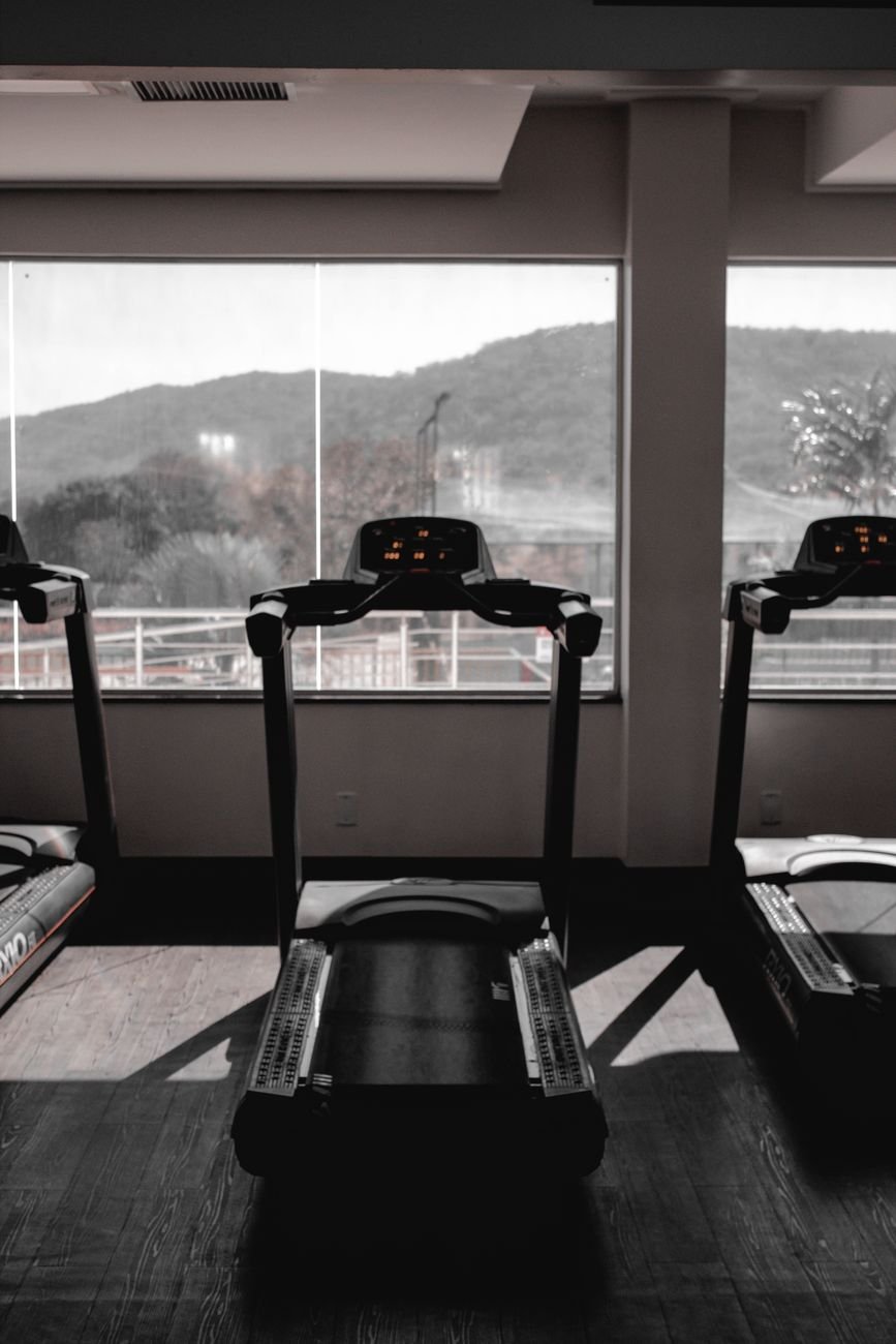 12-3-30 treadmill workout: home treadmill by a window